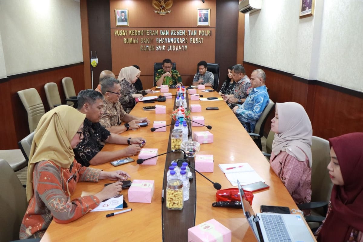 Perkuat kerja sama kesehatan, rs bhayangkara tk. i pusdokkes polri