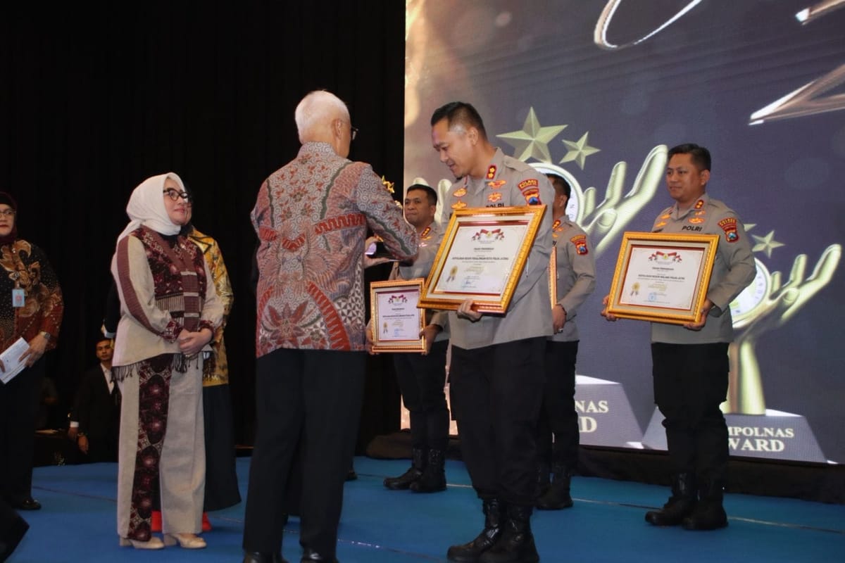 Polres pekalongan kota buktikan kinerja unggul, raih penghargaan kompolnas awards