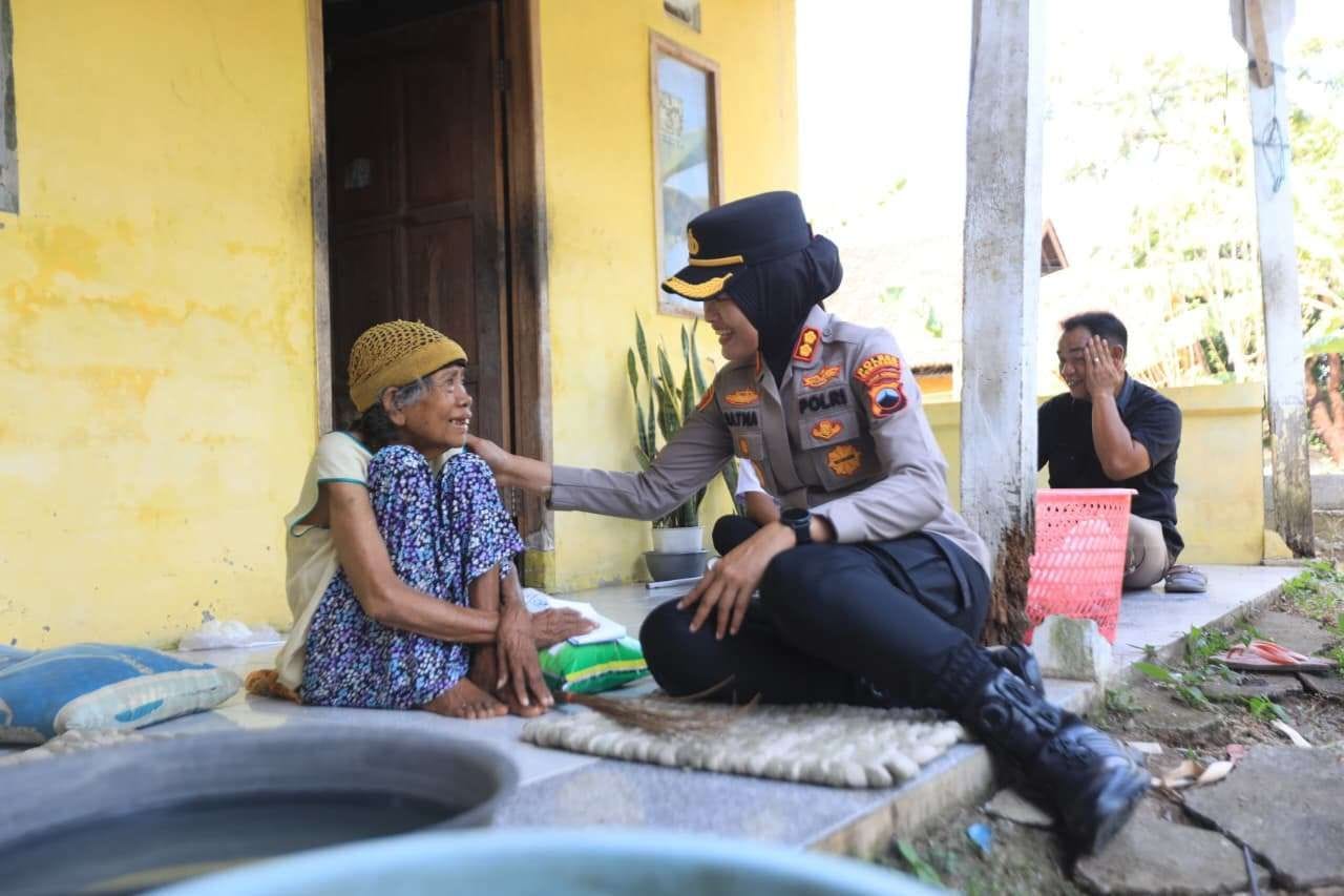 Polres semarang gelar layanan cek kesehatan gratis di pringapus