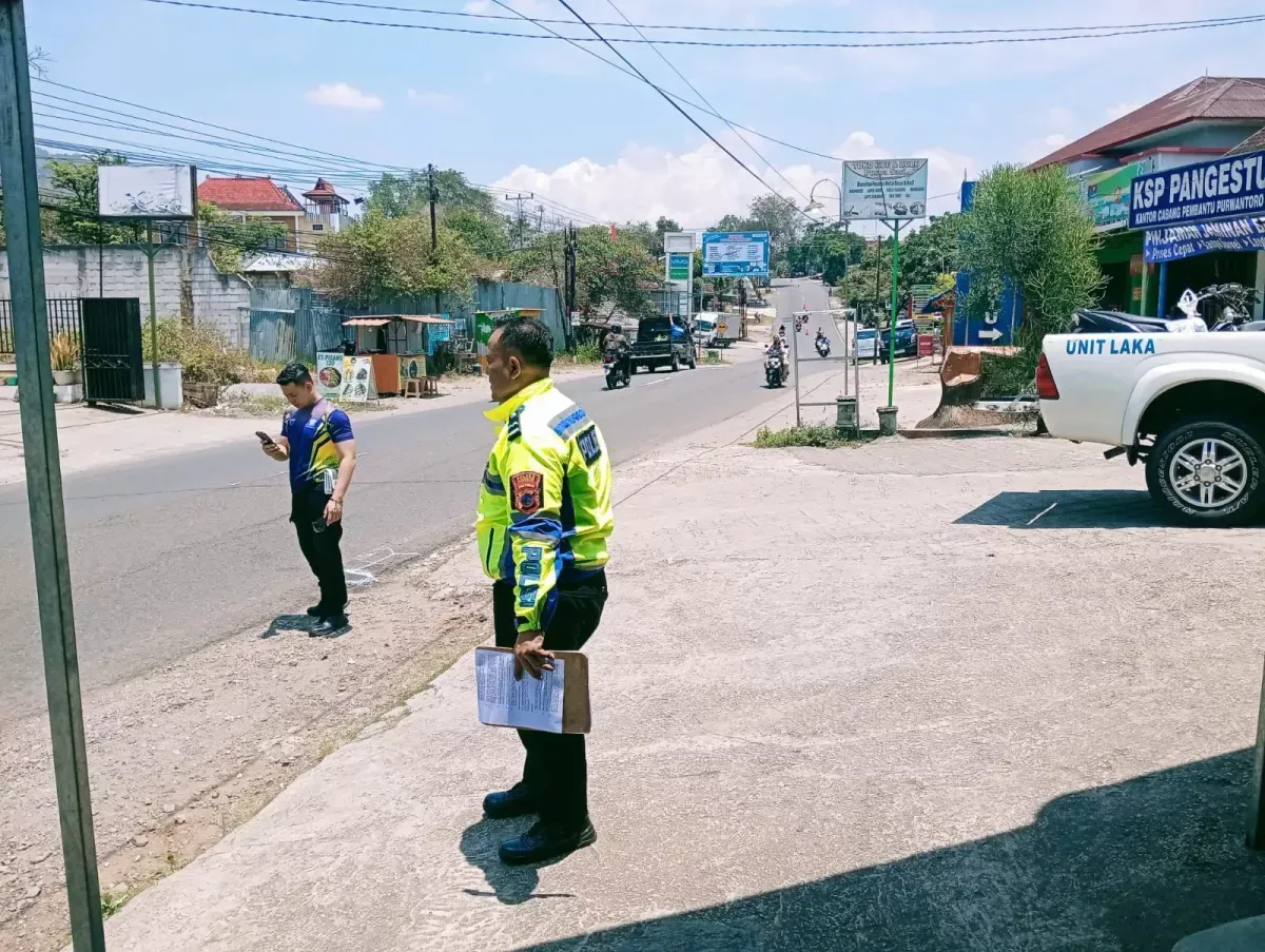 Sopir truk kabur usai tabrakan maut di slogohimo–purwantoro, pemotor tewas