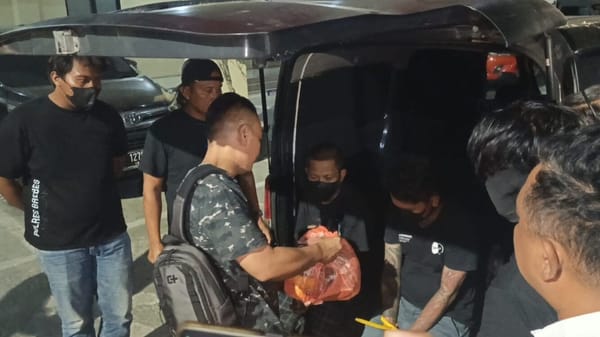 Dua pengedar ganja di bumiayu ditangkap polres brebes dengan barang