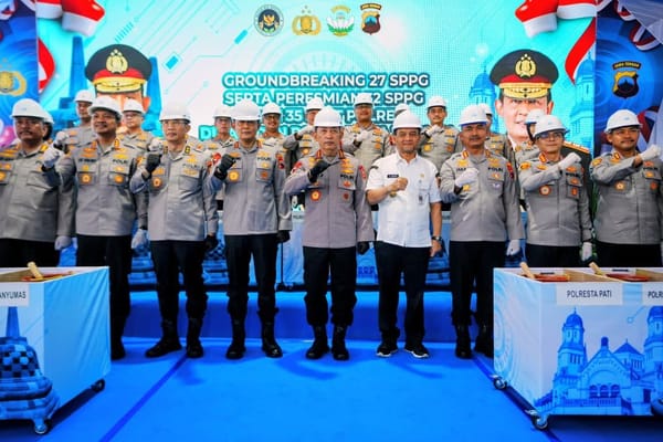 Kapolri Tegaskan Komitmen Dukung MBG saat Resmikan dan Groundbreaking 59 SPPG di Jateng
