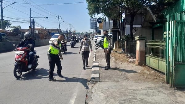 Kecelakaan maut di semarang, remaja meninggal usai ban motor lepas