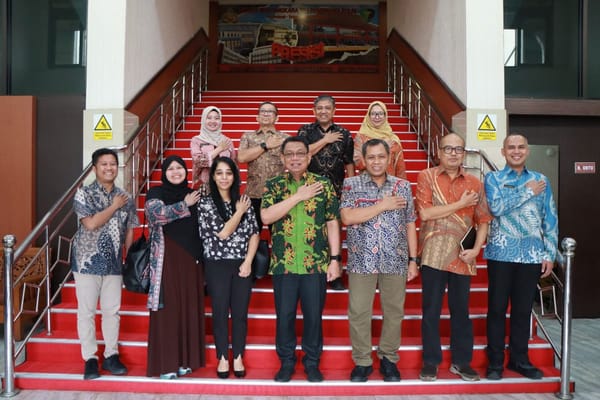 Rs bhayangkara tk. i pusdokkes polri terima kunjungan kedutaan besar