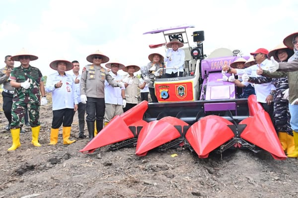 Tanam jagung kuartal iv, polda kalsel optimis panen dua kali