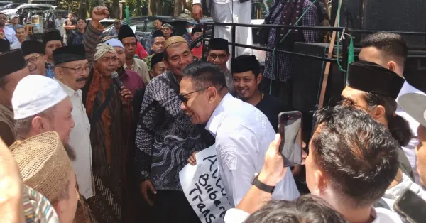 Wali kota malang turun langsung temui pendemo, ini pernyataannya