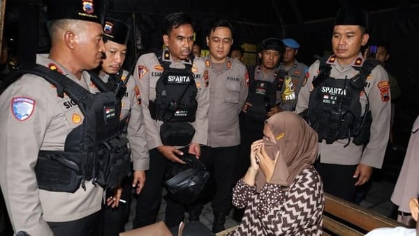 Waspada copet di haul solo, pelakunya emak emak!