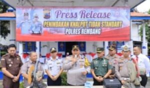 Polres Rembang dan Komunitas Otomotif Lakukan Aksi Zero Knalpot Brong