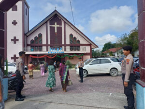 Patroli Humanis ke Tempat Ibadah, Polres Humbahas Terjunkan Personil