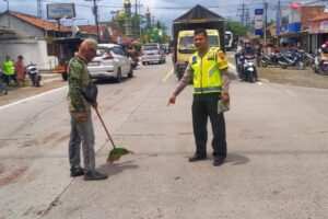 Kecelakaan Maut di Kab. Banyumas, Satu Keluarga Tewas Tertabrak Bus