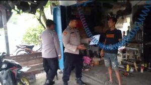 Polsek Sumber Sosialisasi Larangan Knalpot Brong di Bengkel Desa Kedungtulub