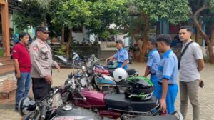 Cegah Penggunaan Knalpot Brong ,Polsek Sale Rembang Sambangi Sekolah