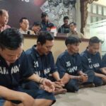 Komplotan Maling Dan Penadah Pencurian Tiang Pelayanan Sim Ditangkap Polisi