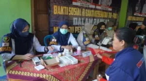 Polri dan TNI di Sukoharjo Gelar Karya Bakti dan Pengobatan Gratis