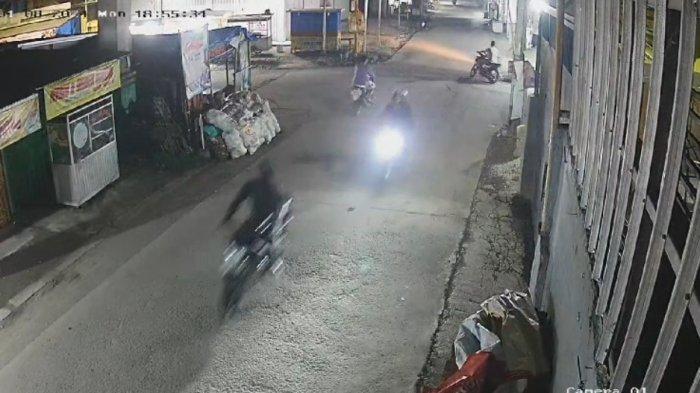 Rekaman Cctv Terduga Pelaku Pembegalan