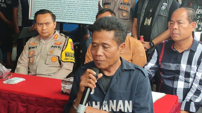 Tersangka Penusukan Zemy 54 Saat Menjelaskan Duduk Perkara Kas