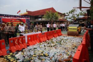 Malam Tahun Baru Aman dan Sehat: Langkah Preventif Polres Batang Terhadap Peredaran Miras