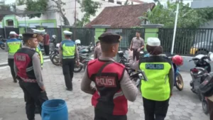 Satlantas Polres Sukoharjo Gelar Razia Knalpot Brong di Sekolah