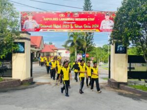 Tingkatkan Kebugaran, Personel Polres Lamandau Gelar Olahraga Bersama