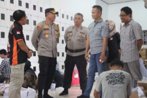 Pengawasan Pelipatan Surat Suara oleh Kapolres Lamandau, Ketua KPU & Bawaslu