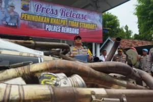 Polres Rembang Musnahkan Ratusan Knalpot Brong Hasil Operasi