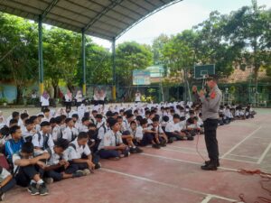 Polsek Juwana Sosialisasikan Larangan Knalpot Brong di SMP Negeri 4