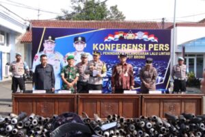 Bersama Forkopimda, Polres Banjarnegara Gelar Apel Deklarasi Zero Knalpot Brong