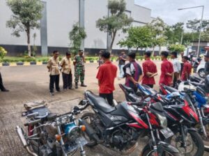 Kapolsek Subah Pimpin Operasi Knalpot Brong