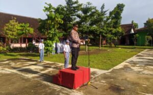 Ciptakan Zero Knalpot Brong, Kapolsek Bulu Sukoharjo Beri Pesan ke Siswa SMKN 5