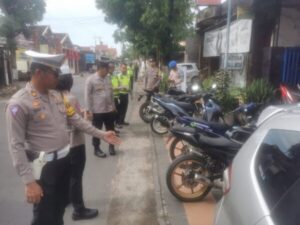 Datangi Sejumlah Sekolah, Polres Sukoharjo Ajak Dukung Jateng Zero Knalpot Brong