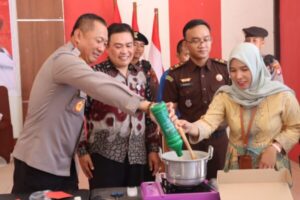 Polres Lamandau Musnahkan 2 Ons Sabu