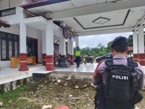 Personel OMB Polres Lamandau Tinjau Kamtibmas di KPU dan Bawaslu