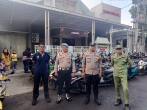 Polsek Juwana Hadir untuk Memberikan Rasa Aman dalam Beribadah