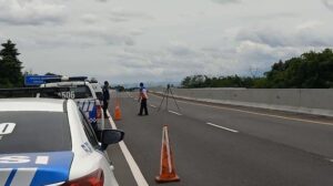 TAA Polda Jateng Gelar Olah TKP Bus New Shantika Terjun dari Tol Pemalang