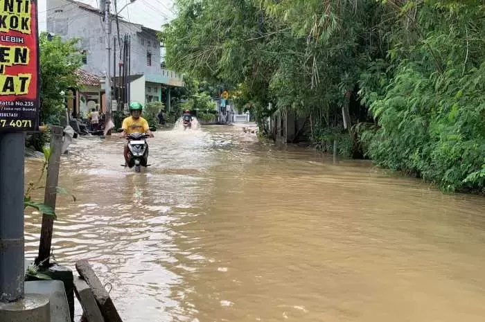 Banjir Kendal 1223352860