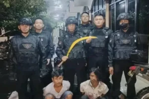 Hendak Tawuran, Polisi Amankan Dua Pemuda Bersenjata Tajam di Semarang