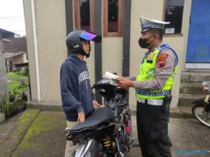 Tilang Manual Kembali Berlaku di Salatiga, Puluhan Kendaraan Kena Tindak