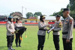 Bongkar Sindikat Uang Palsu, 23 Polisi dapat Ganjaran