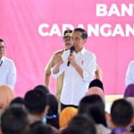 Presiden Jokowi Di Gudang Bulog Bengkal Lor Kabupaten Temanggung 240122185415 308