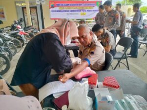 Polres Rembang Periksa Kesehatan Personel Pengamanan TPS