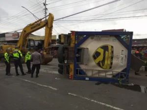 Ini Kronologi Laka Lantas Truk Tangki Tewaskan 1 Pengendara Pemotor di Kebumen