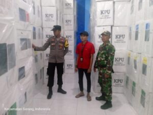 Sinergi -Polri Di Sarang Rembang Amankan Logistik Pemilu 2024