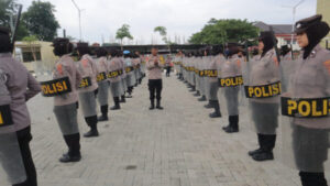 Ikuti Latihan Dalmas, Polwan Polres Sukoharjo Siap Hadapi Situasi Kamtibmas