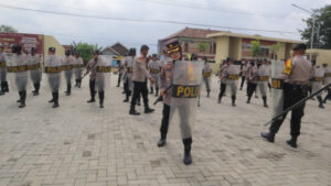 Siap Hadapi Situasi Kamtibmas, Polwan Polres Sukoharjo Gelar Latihan Dalmas