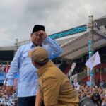 Capres Prabowo Subianto Hujan Hujanan Saat Kampanye Akbar Di Sidoarjo