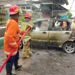 Kebakaran Mobil Alias Mobil Terbakar Di Sukoharjo 3577074186