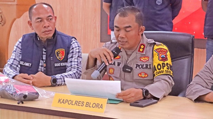 Kebakaran Pasar Ngawen Blora 169