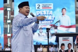 Kampanye Akbar di Sidoarjo Jatim, Prabowo: Saya Bersumpah Beri Jiwa dan Raga untuk RI