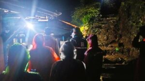 Longsor Timbun Rumah Warga di Plantungan Kendal, 1 Orang Tewas