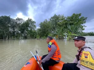 Masih Dicari! Dua Santriwati Hilang Saat Banjir di Grobogan, Begini Kronologinya